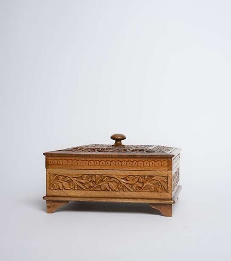 Dry Fruit Box — Fine leaf carving