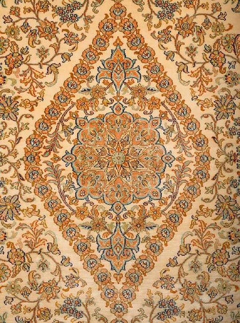 How to care for a silk carpet and a Pashmina shawl