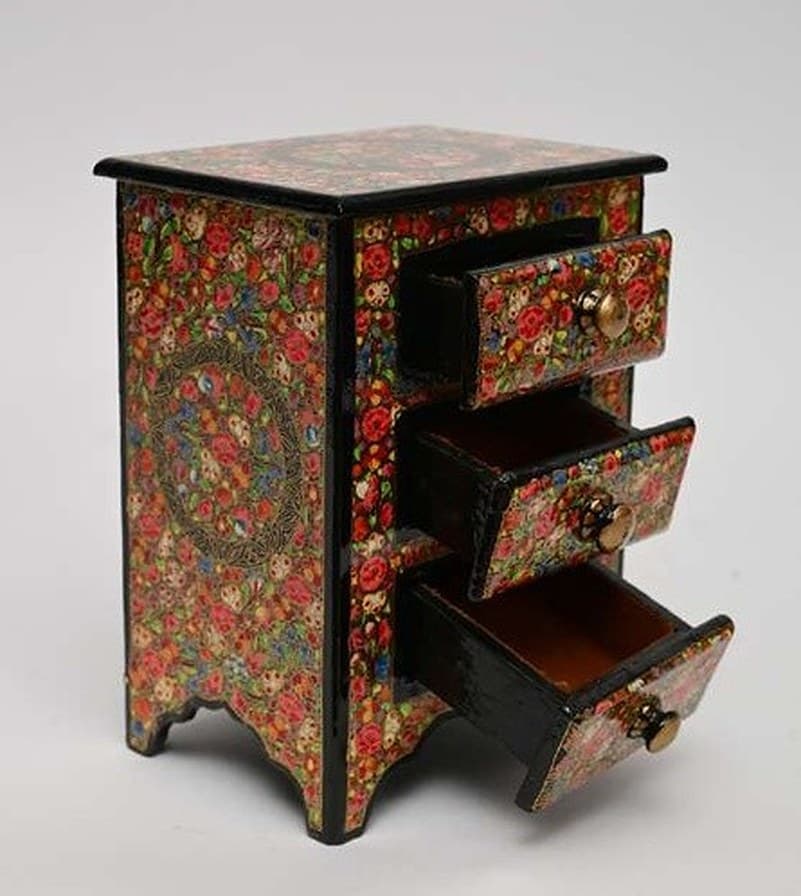Hazaar Shirk Posh Chest — Hazaar · Shirk Posh