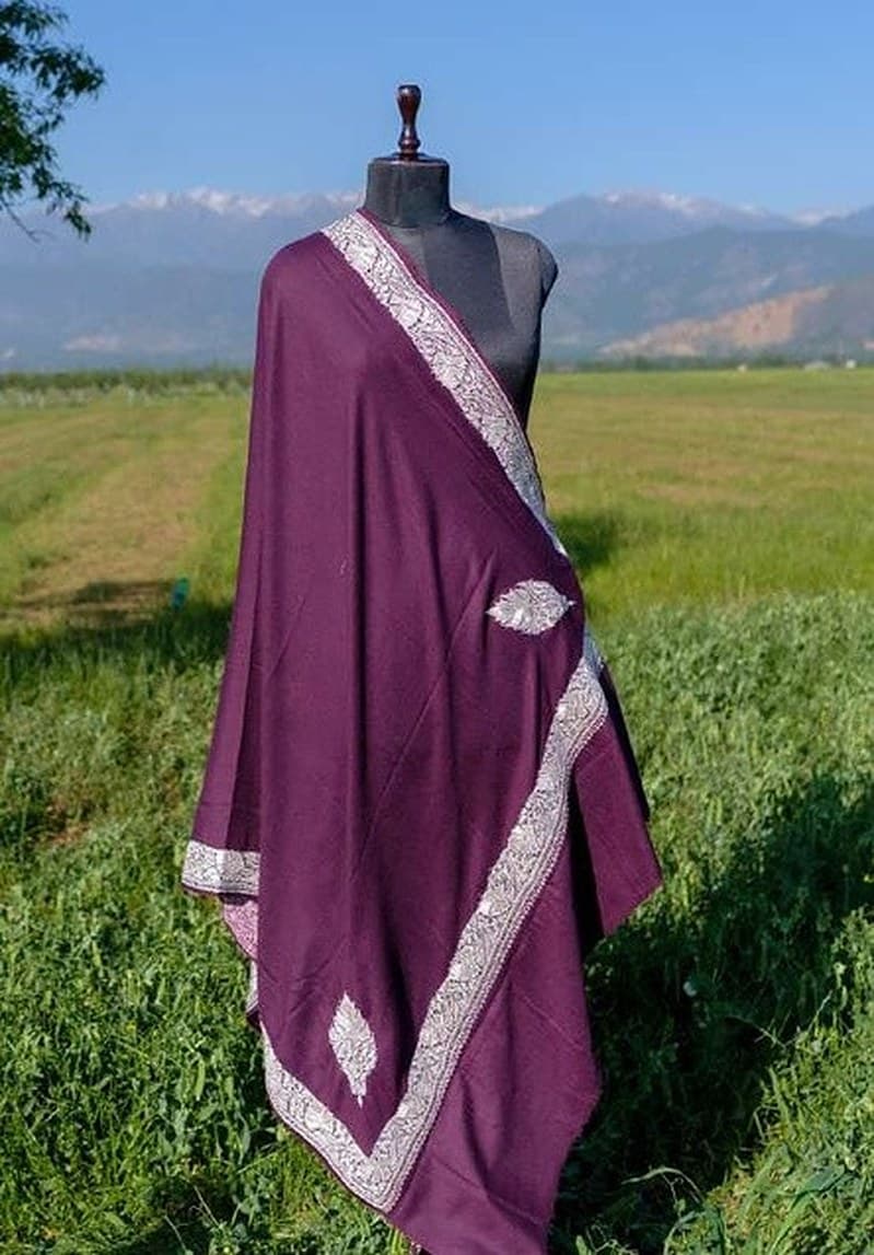 Tilla-Bordered Pashmina